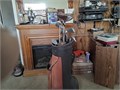 Used set of golf clubs and carry bag  An assortment of twelve golf clubs in good condition  9095